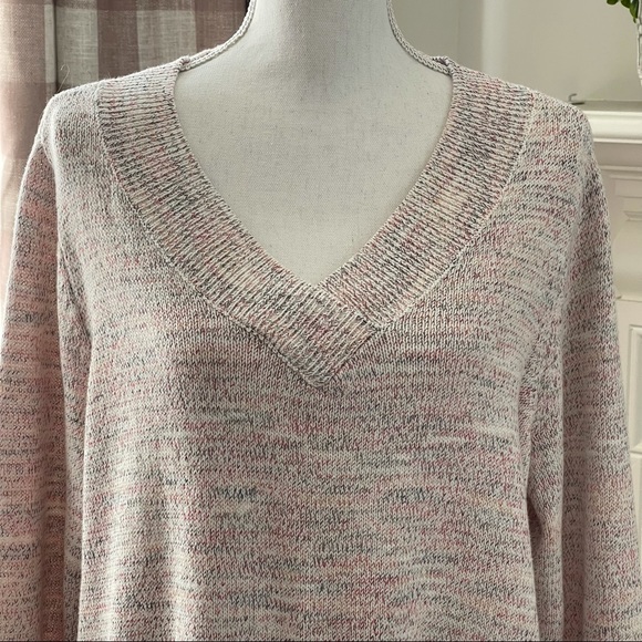 Croft & Barrow 1X V-Neck Long Sleeve Sweater - Picture 2 of 13